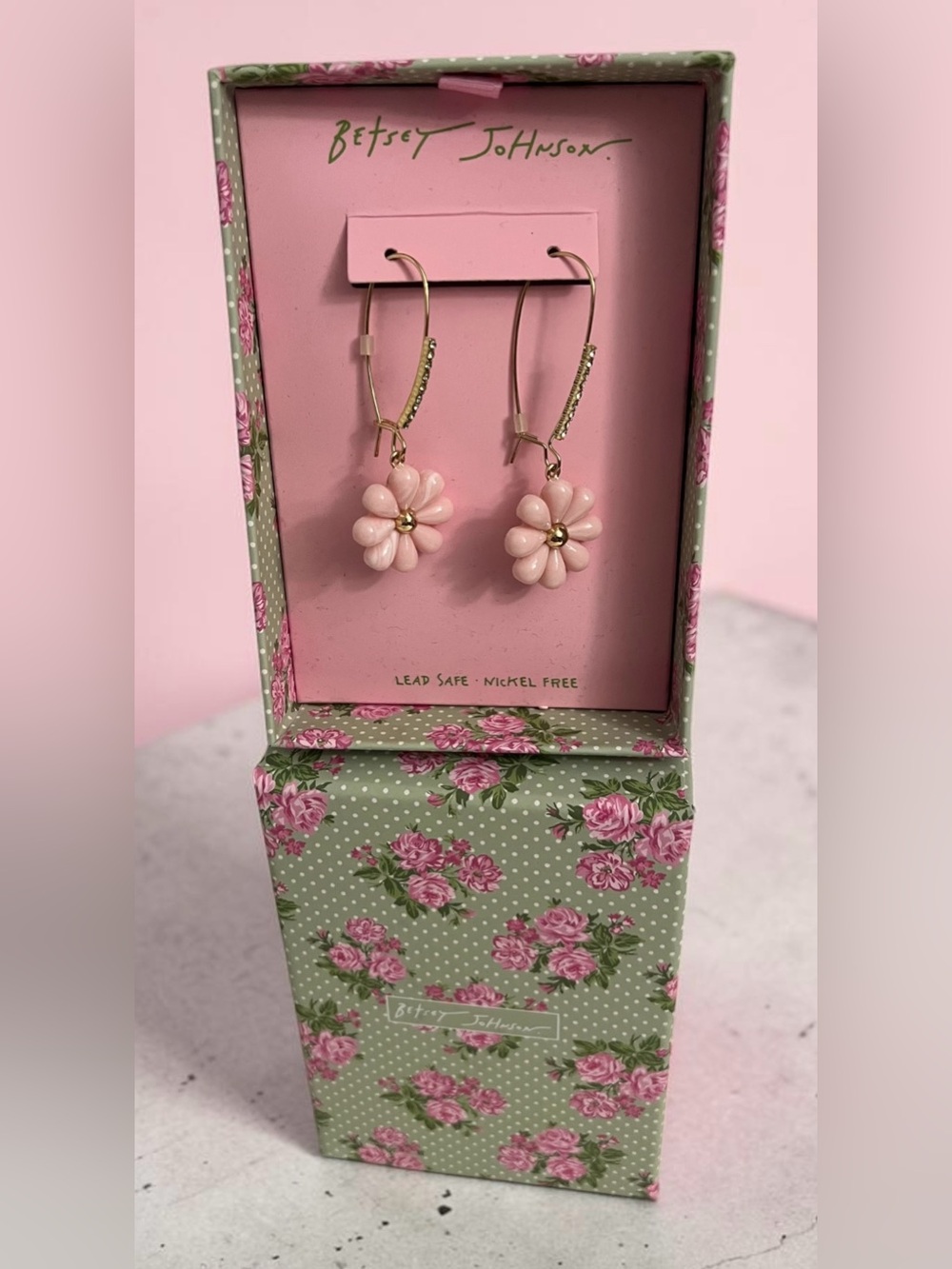 Betsey Johnson Gold tone Pink Daisy Drop Earrings - Picture 7 of 16